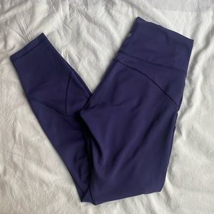 Lululemon In Movement 7/8 Tight
(Everlux 25"), Size 8